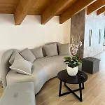 Residenza Zotaj La Mansarda Apartmán *