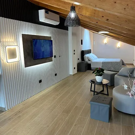 Residenza Zotaj La Mansarda